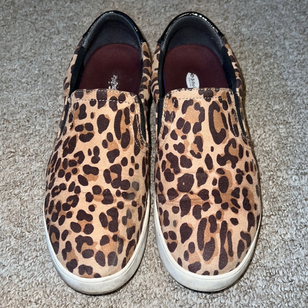 Dr. Scholls Madison slip on sneakers leopard size 7.5